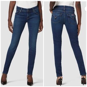 HP!! 🎉🎉 EUC Hudson Mid Rise Collin Skinny Jeans. Size 28.